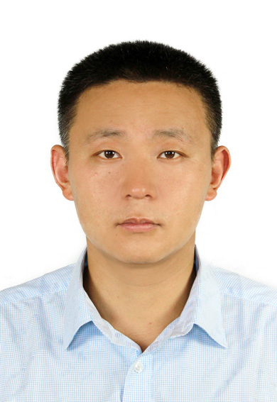 姜愉照片.jpg 姜愉照片.jpg